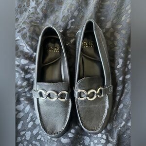 Jones New York Women's Black Chain Loafers